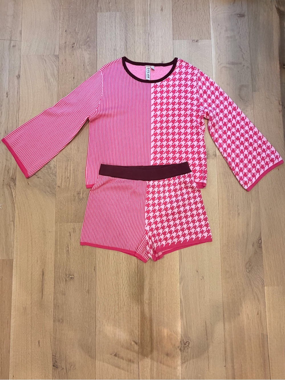 Dolan Left Coast Collection Pink Mixed Print Knit Set – Top & Shorts – Size L